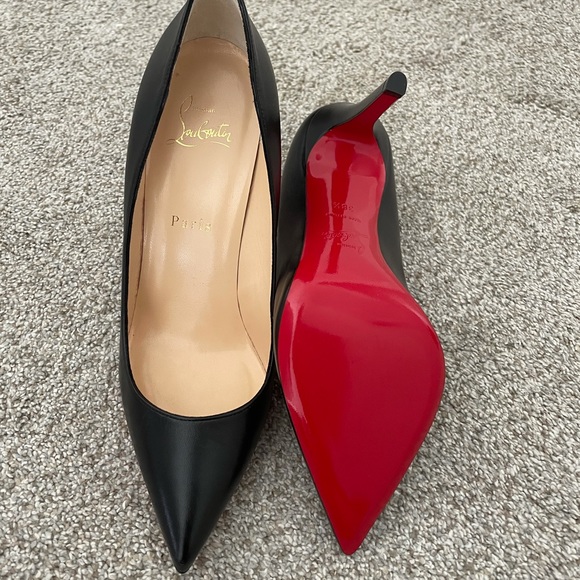 Louboutin pumps size 38.5